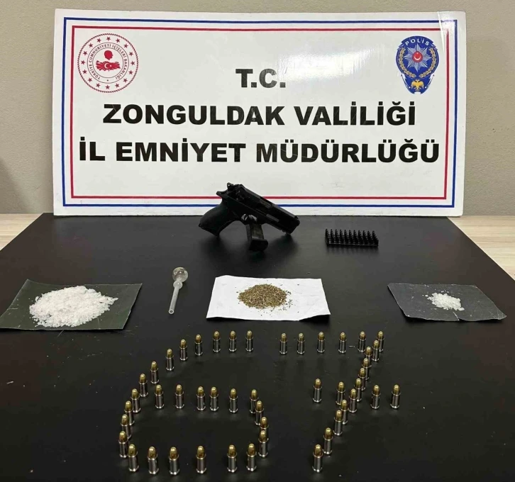 Zonguldak’ta jandarma ve polisin denetimleri sürüyor
