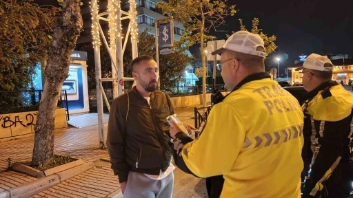 1.93 promil alkollü çıktı "Devlet memuruyum" diyerek polislere zorluk çıkarttı
