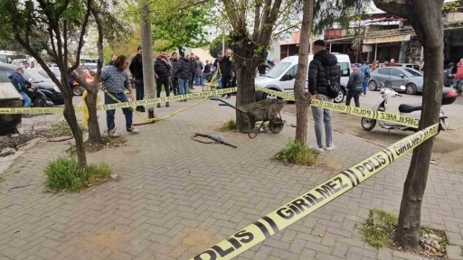 3 yıl önce oğlunu öldüren kardeşini silahla vurarak yaraladı
