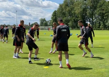 A Milli Futbol Takımı, Polonya maçı hazırlıklarını tamamladı
