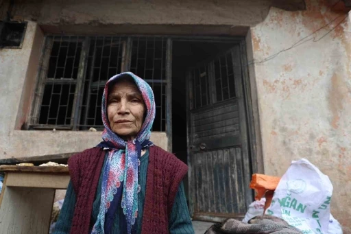 Acı hayat: Tarım işçisi annenin evi kül oldu, oğluna aldığı çeyizler de yandı
