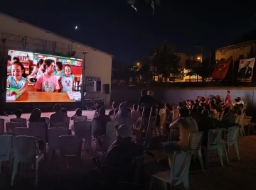 Açık hava sinema günlerinin ikinci durağı Yağcılar oldu
