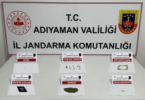 Adıyaman’da jandarma ekipleri uyuşturucuya göz açtırmıyor
