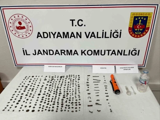 Adıyaman’da tarihi eser operasyonu
