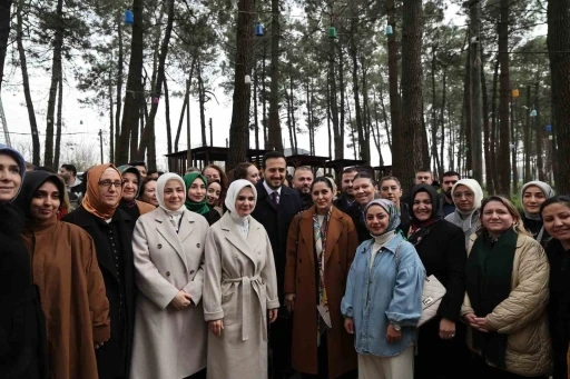 AK Parti İstanbul İl Kadın Kolları, 8 Mart Dünya Kadınlar Günü’nde Hatıra Ormanı’nda fidan dikti
