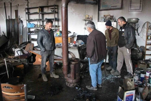 Amasya’daki patlamada elbiseleri yanan öğrencilerin kaçma anı kamerada
