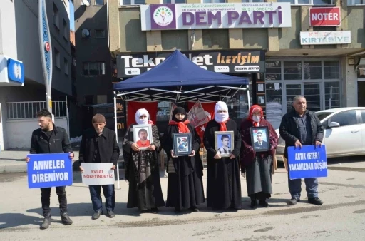 Annelerin evlat hasreti devam ediyor
