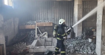 Antakya’da iş yerinde korkutan yangın
