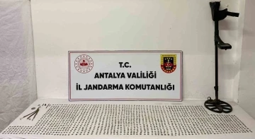 Antalya’da tarihi eser kaçakçılığına jandarma engeli
