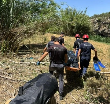 Antalya Düden Çayı’nda erkek cesedi bulundu
