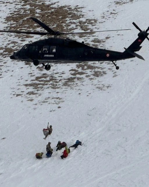 Artos Dağı’nda nefes kesen kurtarma operasyonu
