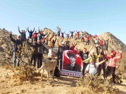 Atatürk’ü zirvede andılar
