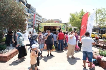 Aydın Büyükşehir Belediyesi’nden serinleten uygulama
