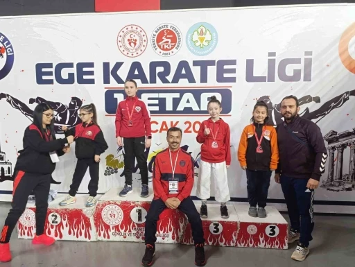 Aydınlı minik sporcudan büyük başarı
