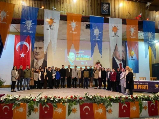 Ayvacık’ta AK Parti Kadın Kolları Başkanı Asuman Genç Oldu
