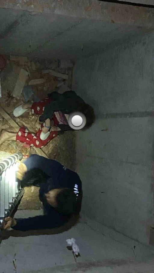 Balıkesir’de asansör boşluğuna düşen kadın  kurtarıldı
