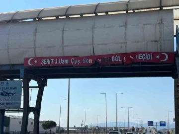 Bandırma’da 13 gün arayla aynı üst geçide ikinci kez tır dorsesi çarptı
