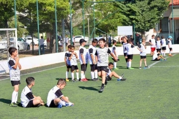 Başkan Dinçer: “Çocuklarımıza sağlıklı yaşamı ve sporu sevdirdik”
