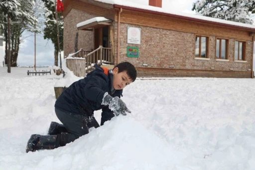 Başkan Sandıkçı: &quot;Doğaya ve çevreye saygılı nesiller yetiştiriyoruz&quot;
