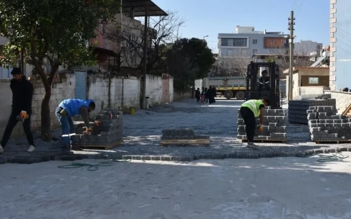 Başkan Zencirci, Mesudiye Mahallesi’ndeki yol çalışmalarını inceledi
