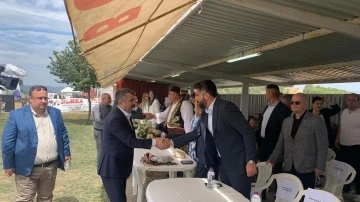 BaşkanYılmaz, Tarihi Alantepe Yağlı Güreşleri’ne katıldı
