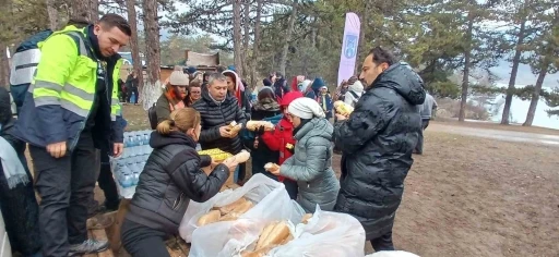 Başkentliler Güdül Sorgun Yaylası’nda doğa yürüyüşünde buluştu
