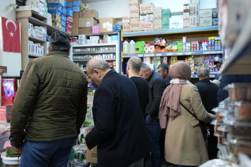 Bayburt’ta bayram alışveriş telaşı yoğunluğuna neden oldu
