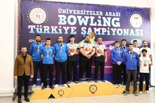 Bayburt Üniversitesi, bowling şampiyonasını 12 madalyayla şampiyon tamamladı
