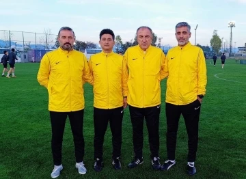 Bayburtspor teknik direktör Uzunköprü ile yola devam edecek
