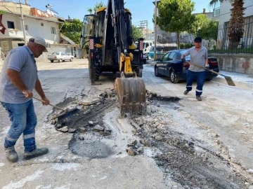 Bayraklı’da sel felaketinin yaraları sarılıyor
