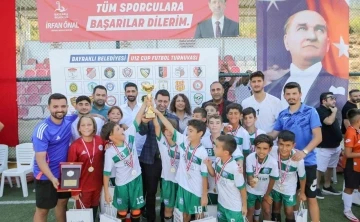 Bayraklı’daki futbol turnuvasında muhteşem final
