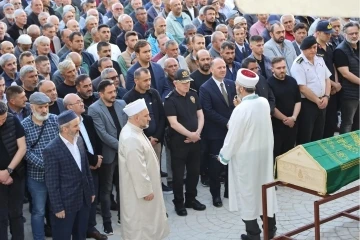 Berkin Elvan’ın cenaze töreni sonrası çıkan olaylarda öldürülen Burak Can’ın babası hayatını kaybetti
