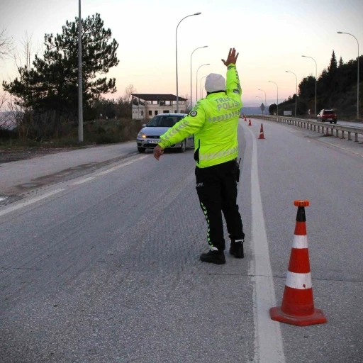 Bilecik’te 101 araç trafikten men edildi
