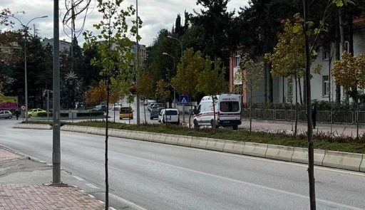 Bilecik’te kamyonetin çarptığı yaya yaralandı
