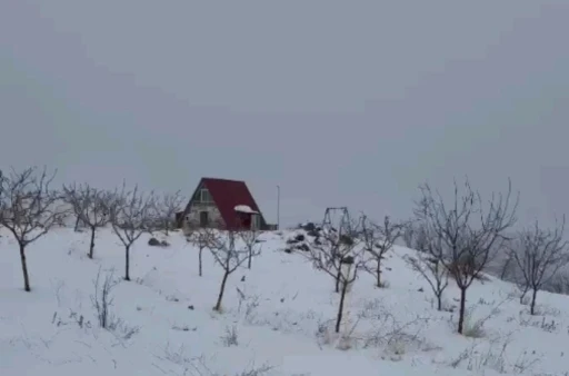 Bin 600 rakımdaki bu evi gören bir daha bakıyor