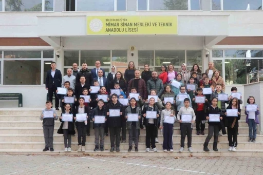 Bozüyük’te &quot;Bilişimin Yıldızları Bilgi Yarışması&quot; çevrimiçi olarak yapıldı
