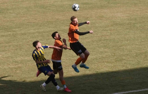 Bozüyük Vitraspor sahasında Karamürselspor’a 4-1 yenildi
