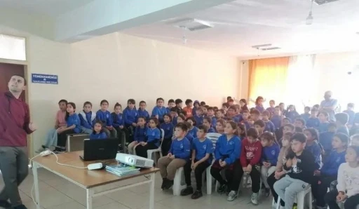 Bozyazı’da ’Bağımlılıkla Mücadele Semineri’ düzenlendi
