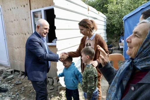 Büyükçekmece Belediyesi depremzede Hatay’ı yalnız bırakmıyor
