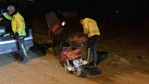 Çalıntı plaka ve motosikletle giderken polise yakalandı
