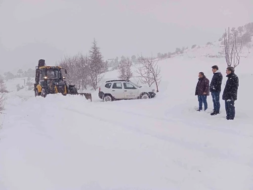 Çameli Belediyesi kar nöbetinde
