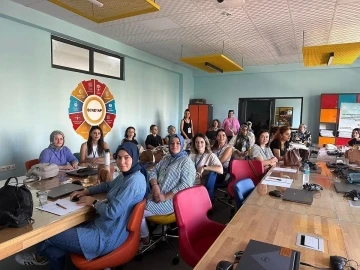 Canik Belediyesi’nden mesleki gelişim eğitimi
