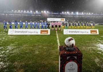 Çaykur Rizespor ile Fenerbahçe 45. randevuda
