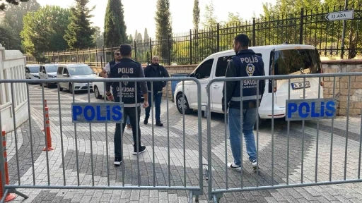 Cem Garipoğlu’nun açılacağı mezarı için polis ekipleri önlem aldı
