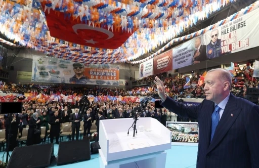 Cumhurbaşkanı Erdoğan: &quot;Halep Kalesi’ne asılan ay yıldızlı sancak CHP’ye niye dokunuyor&quot;
