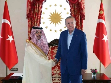 Cumhurbaşkanı Erdoğan, Suudi Arabistan Dışişleri Bakanı Faysal bin Ferhan ile görüştü
