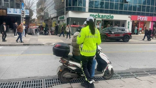 Denizli’nin en işlek caddesinde trafik ve asayiş denetimi
