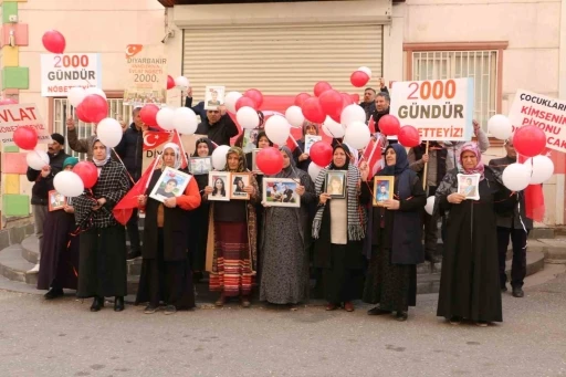 Diyarbakır anneleri 2 bin gündür evlatları için nöbette
