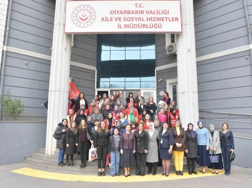 Diyarbakır’da 8 Mart Dünya Kadınlar Günü etkinliği
