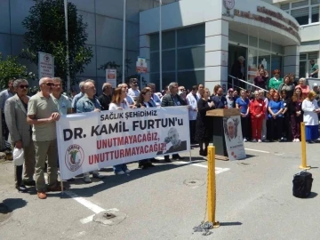 Dr. Furtun, meslektaşları tarafından anıldı
